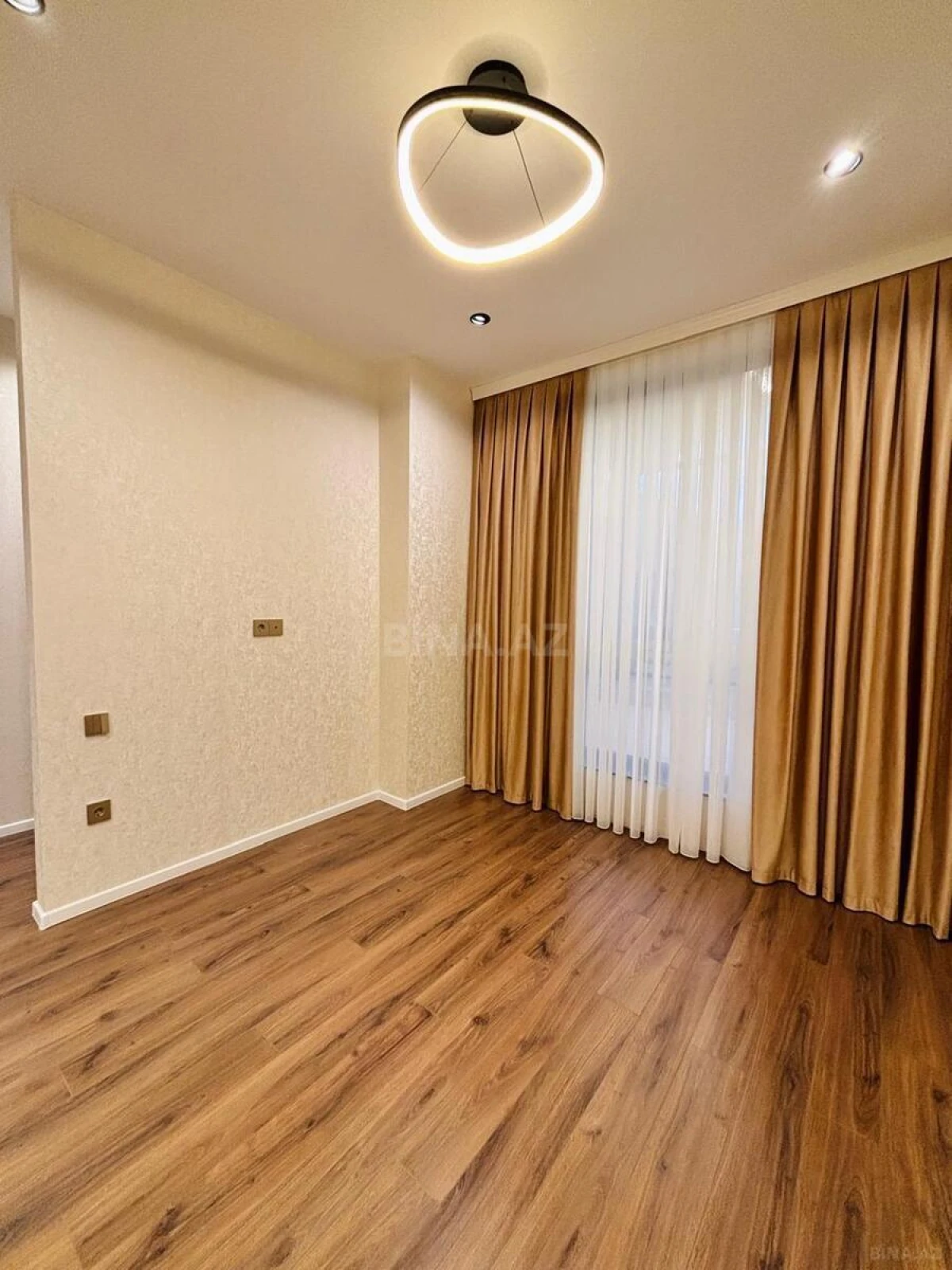 Satılır 3 otaqlı həyət evi 70 m²