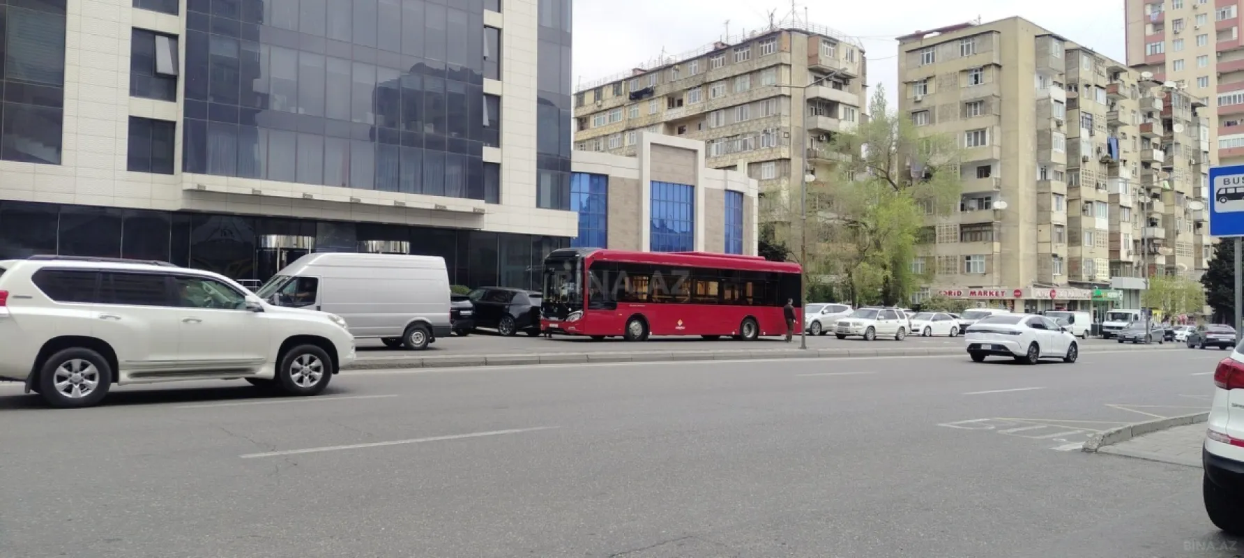 Satılır 2 otaqlı mənzil 61 m²