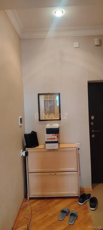 Satılır 2 otaqlı mənzil 61 m²