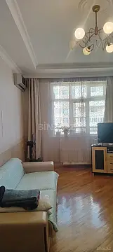 Satılır 2 otaqlı mənzil 61 m² — Bakı, Memar Əcəmi yanı 2 otaq 61.00 m²