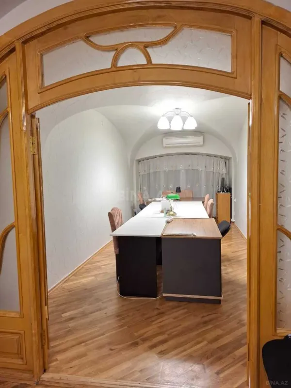 Kirayə verilir 3 otaqlı ofis 85 m²