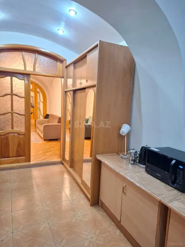 Kirayə verilir 3 otaqlı ofis 85 m²