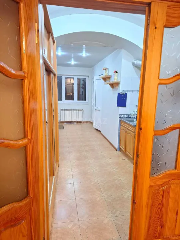 Kirayə verilir 3 otaqlı ofis 85 m²