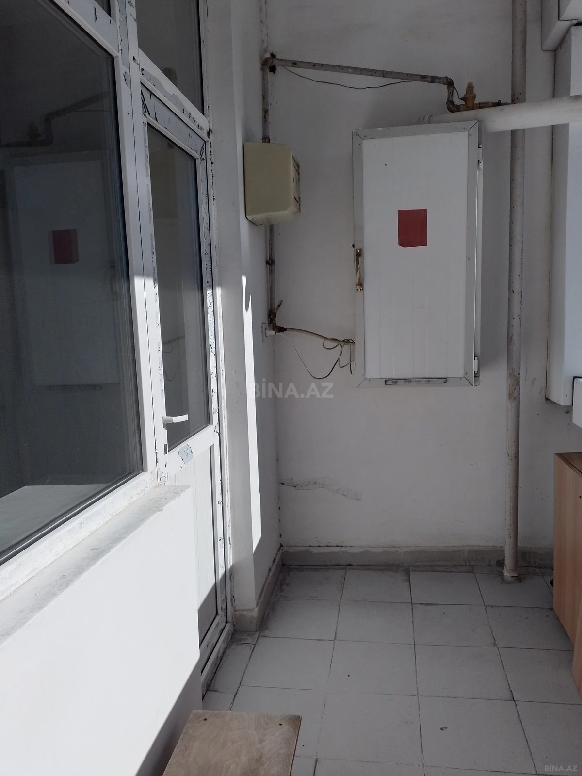 Satılır 3 otaqlı mənzil 130 m²