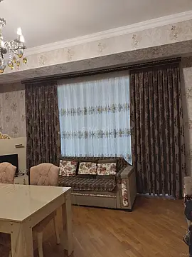 Satılır 3 otaqlı mənzil 130 m²