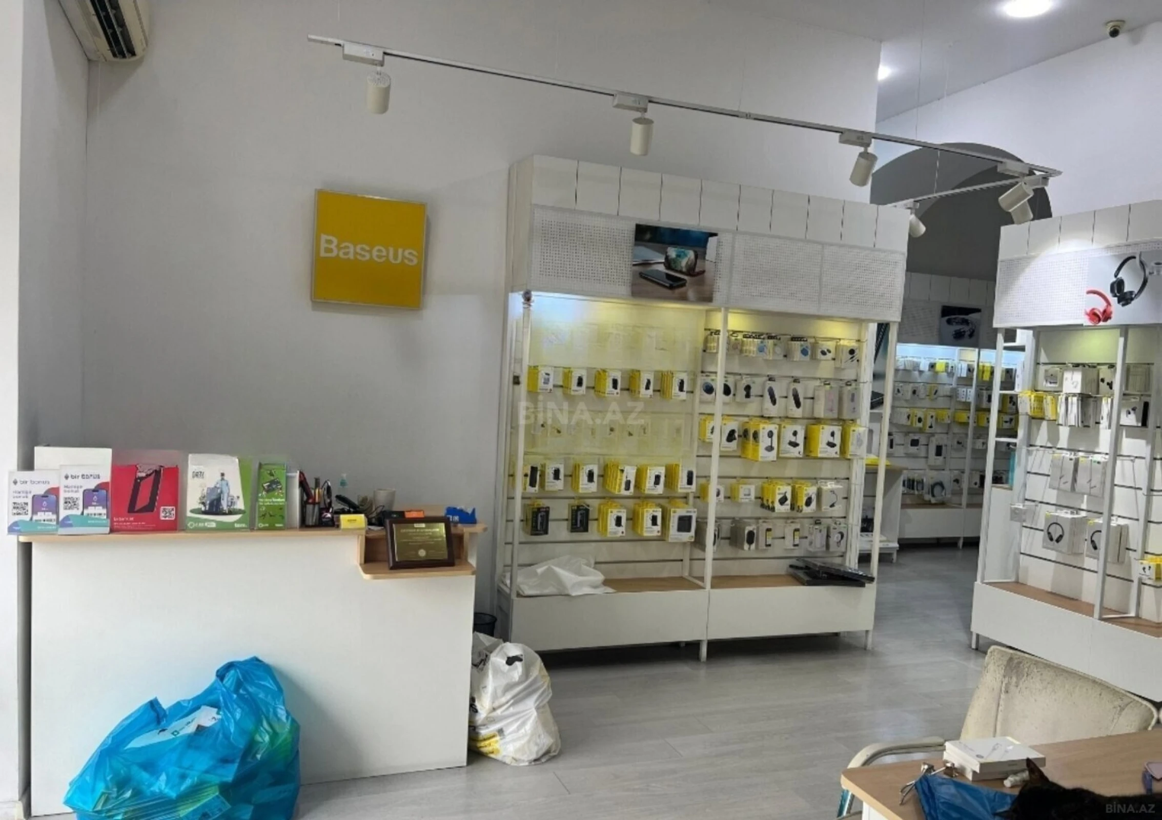 Kirayə verilir obyekt 80 m²