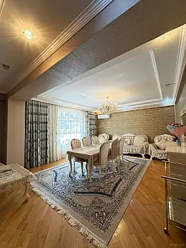 Satılır 3 otaqlı mənzil 127 m²