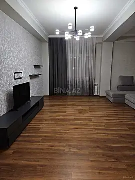 Kirayə verilir 2 otaqlı mənzil 90 m²