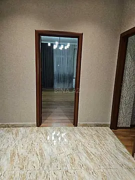 Kirayə verilir 2 otaqlı mənzil 90 m²