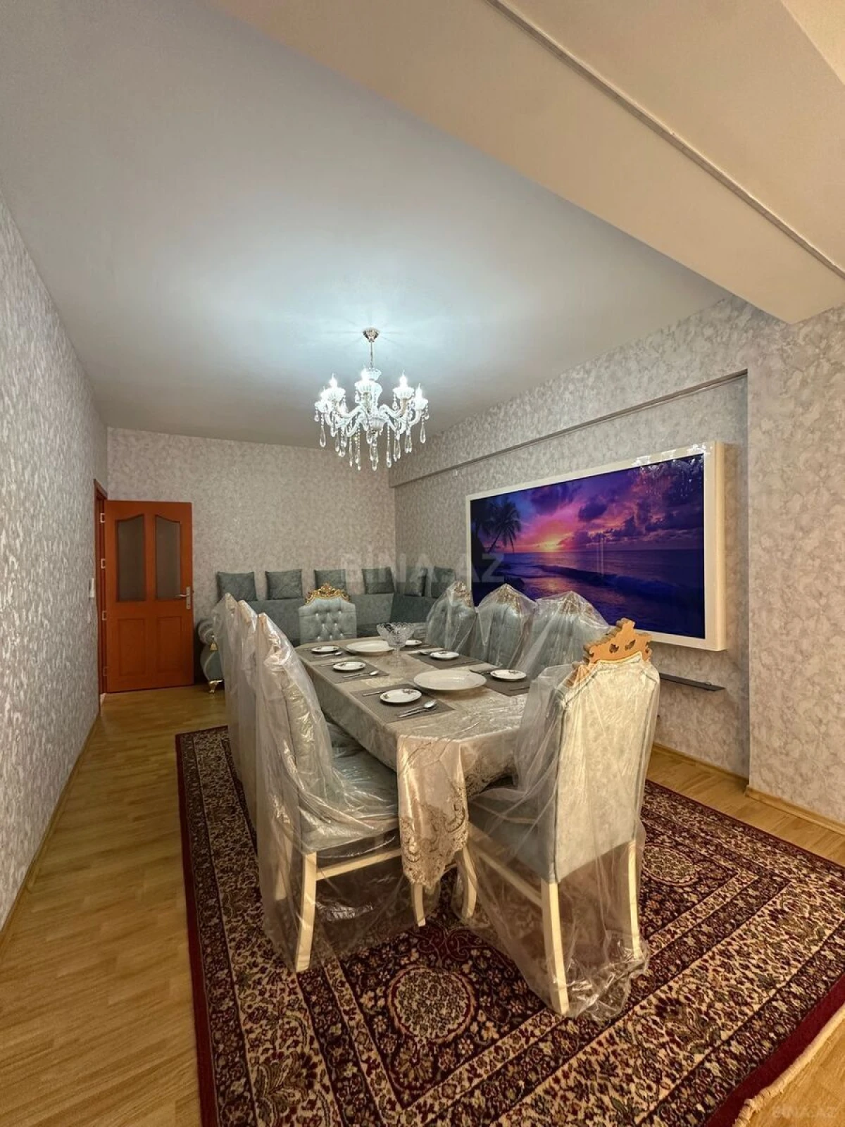 Kirayə verilir 3 otaqlı mənzil 110 m²