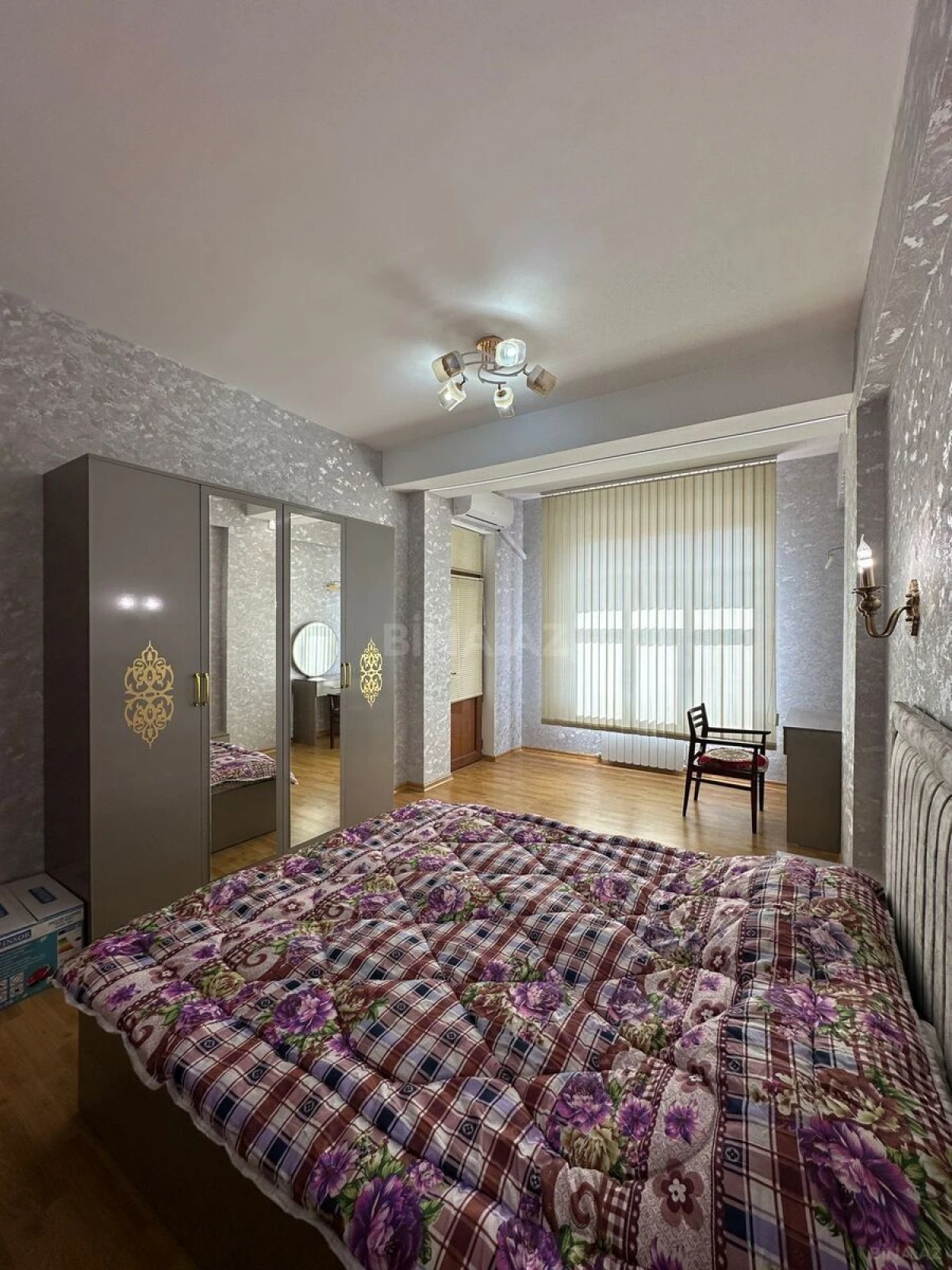 Kirayə verilir 3 otaqlı mənzil 110 m²