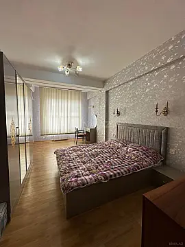 Kirayə verilir 3 otaqlı mənzil 110 m²