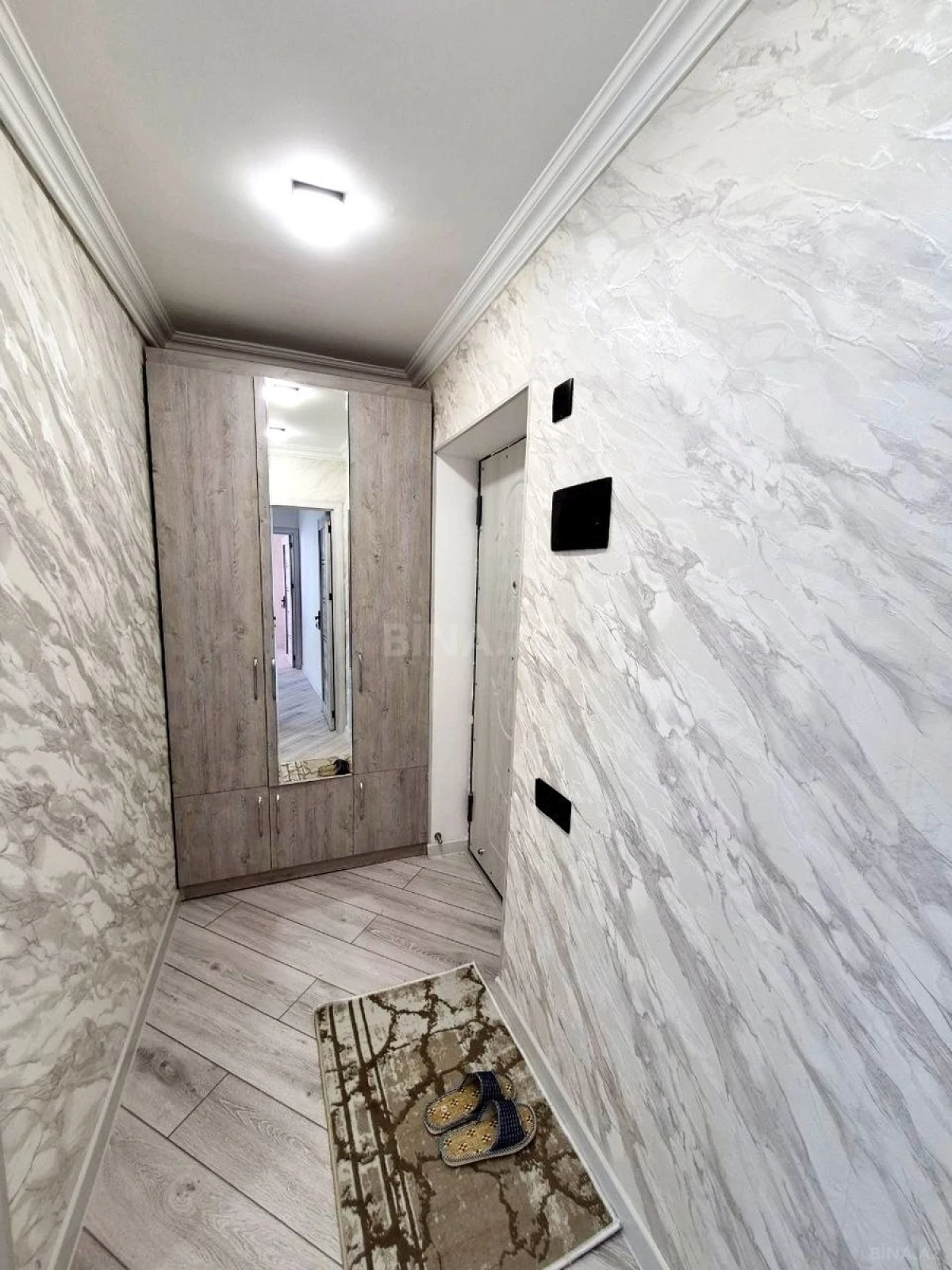 Satılır 2 otaqlı mənzil 55 m²
