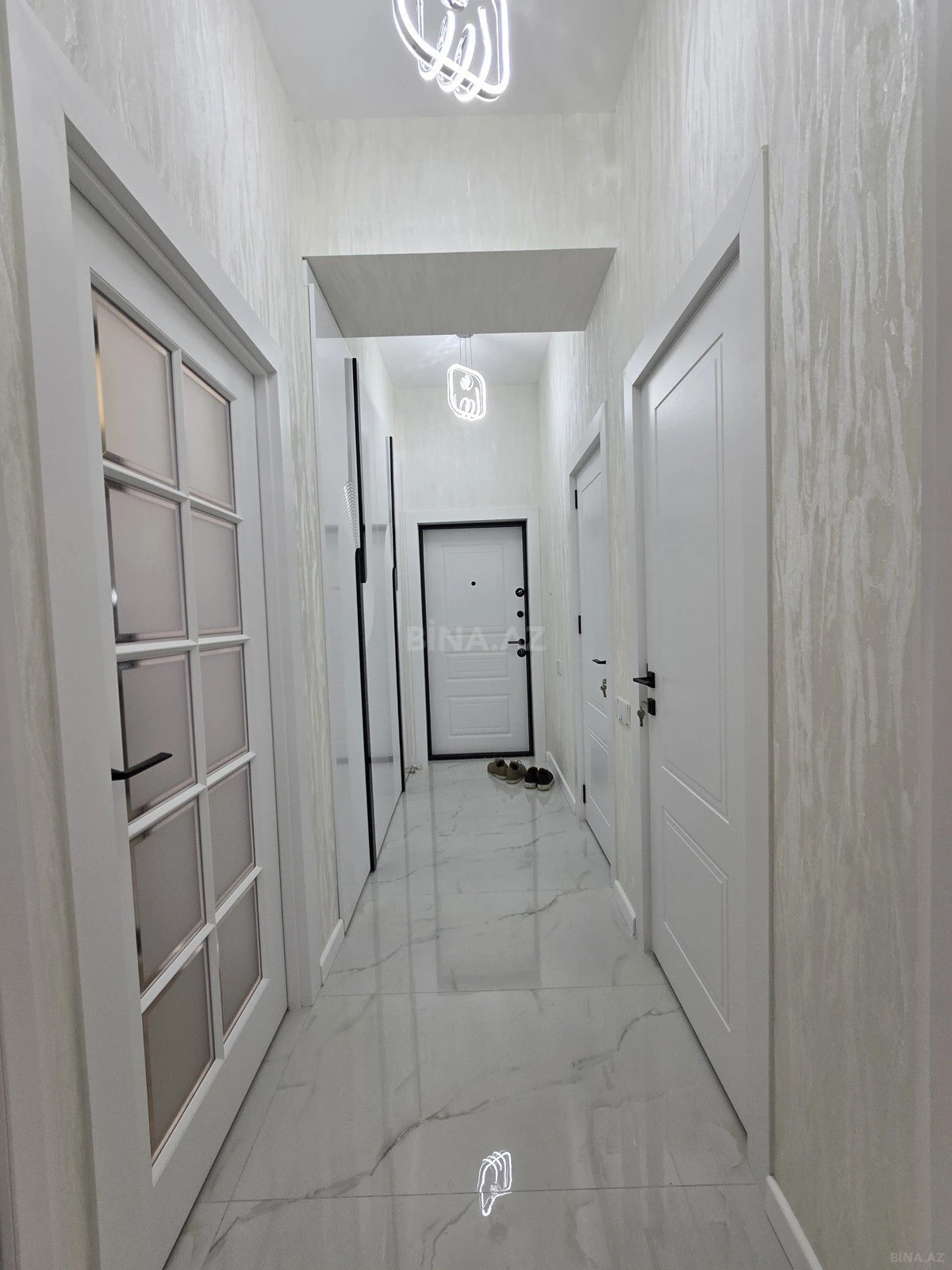 Satılır 2 otaqlı mənzil 65 m²