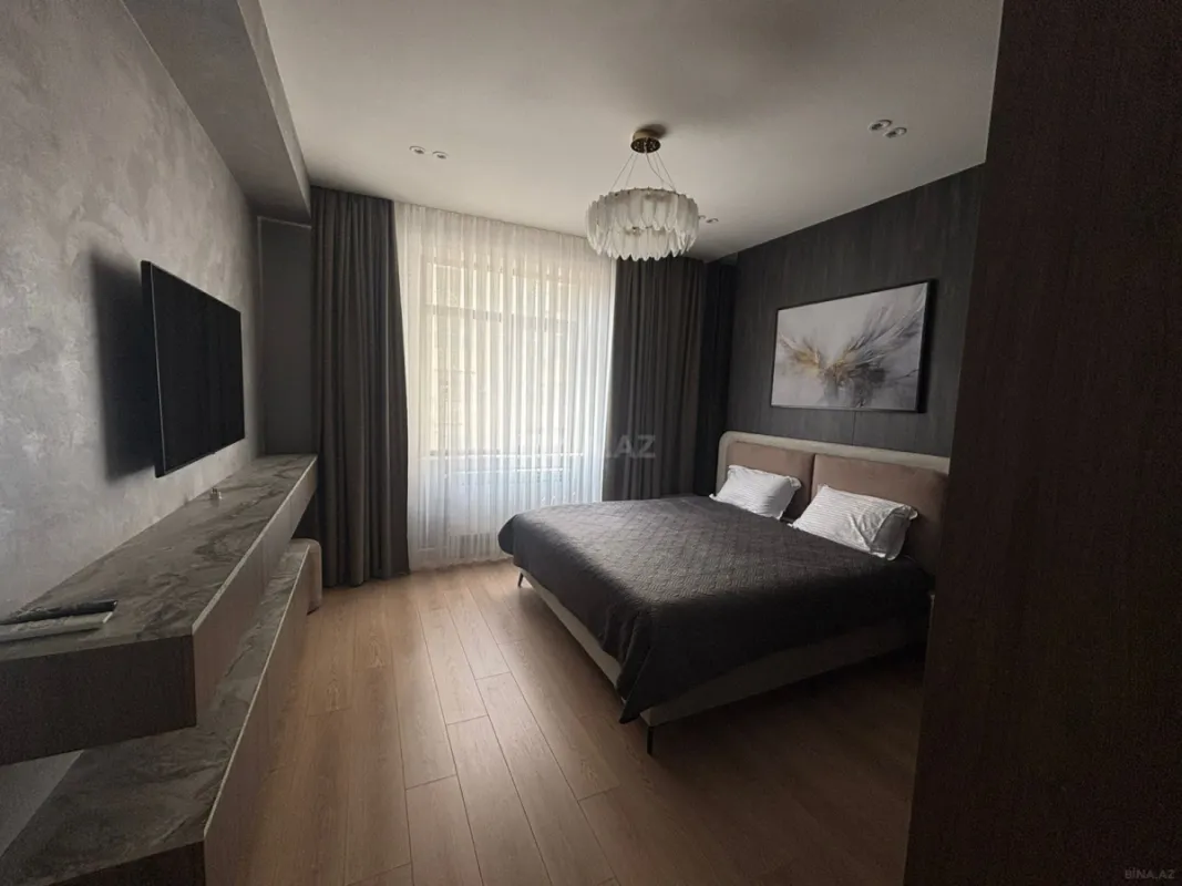 Kirayə verilir 3 otaqlı mənzil 120 m²