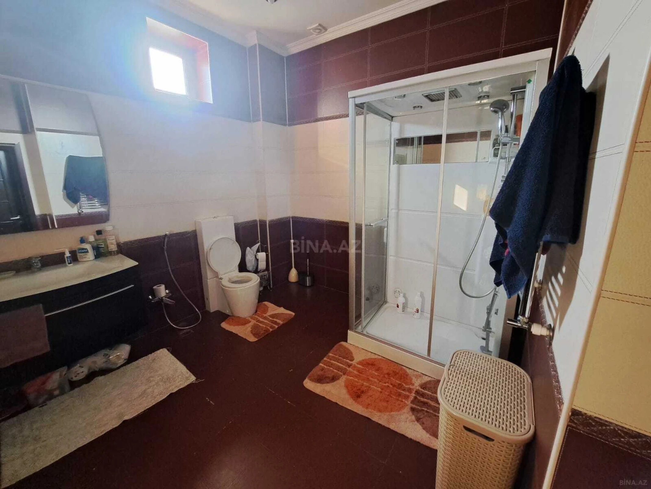 Kirayə verilir 6 otaqlı həyət evi 400 m²