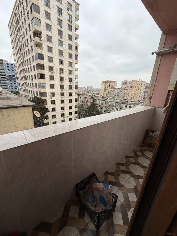 Satılır 1 otaqlı mənzil 53 m²