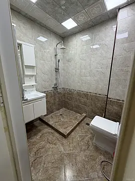 Satılır 1 otaqlı mənzil 53 m²