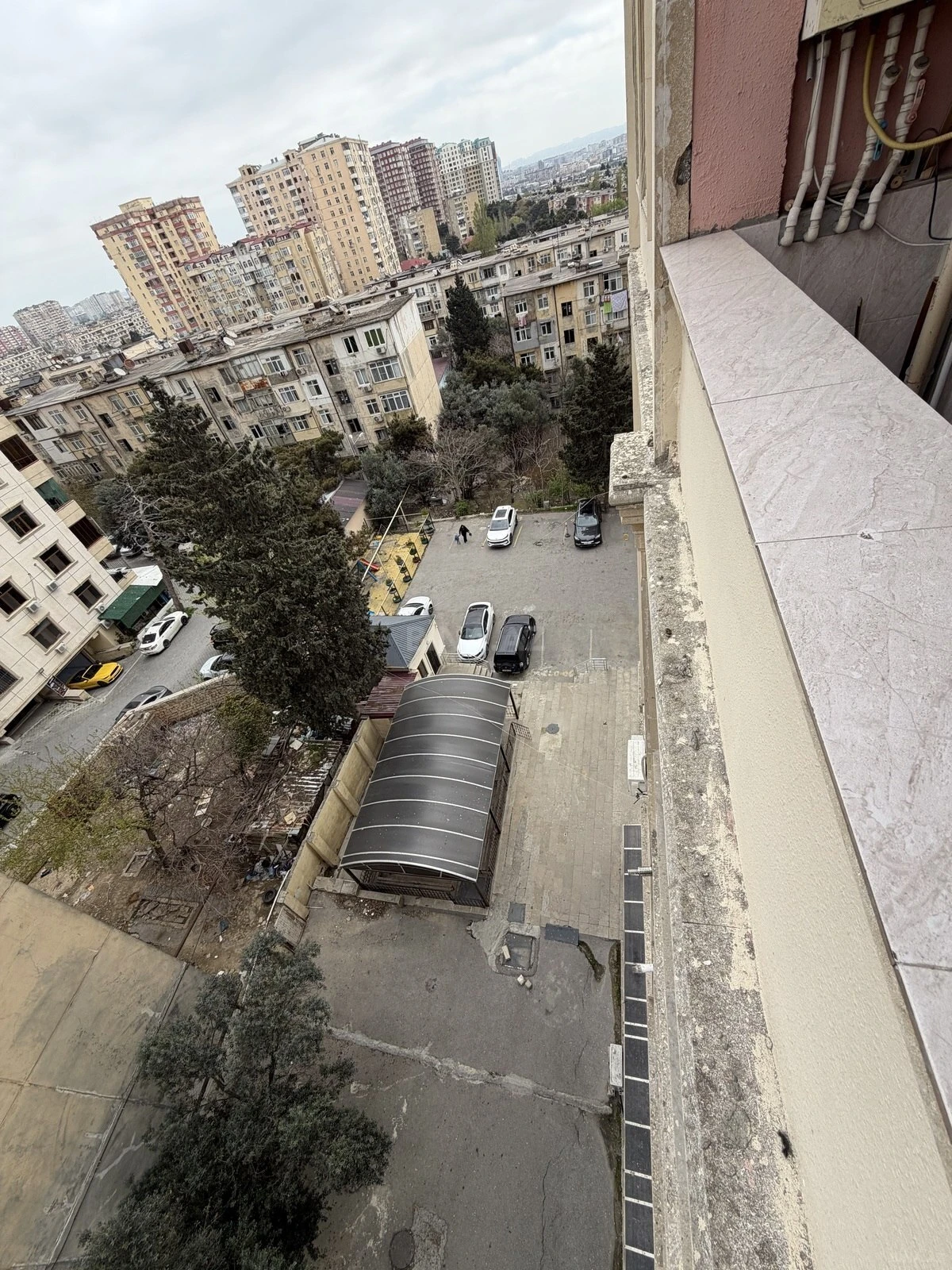 Satılır 1 otaqlı mənzil 53 m²