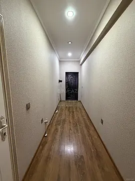 Satılır 1 otaqlı mənzil 53 m²