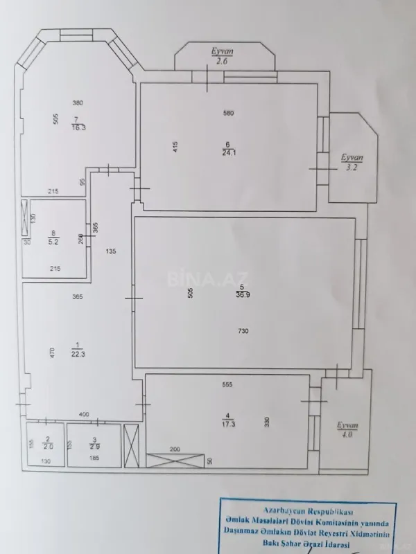 Satılır 3 otaqlı mənzil 138 m²