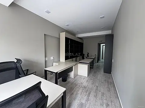 Kirayə verilir 3 otaqlı ofis 90 m²