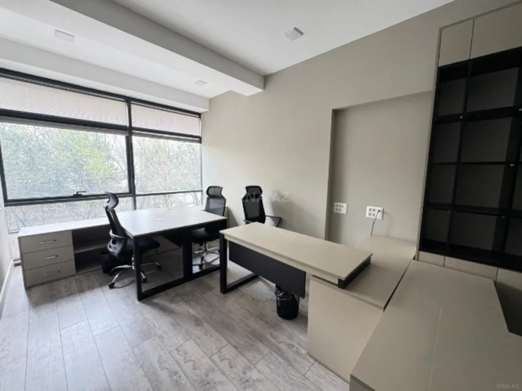 Kirayə verilir 3 otaqlı ofis 90 m²