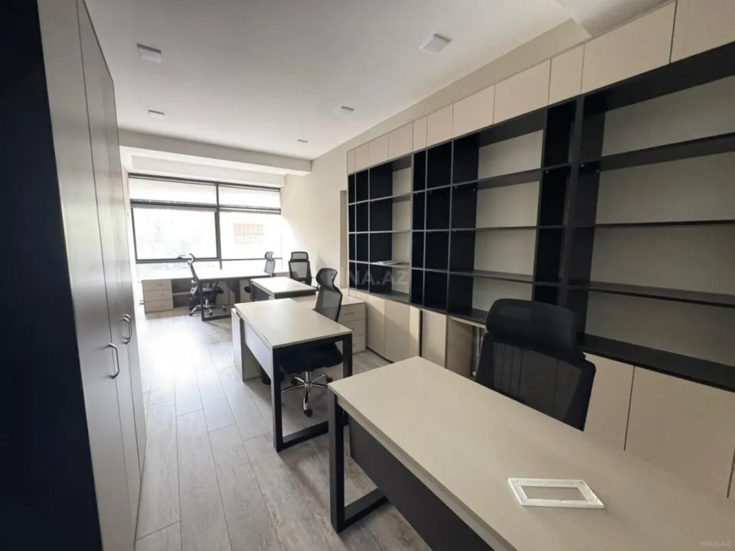 Kirayə verilir 3 otaqlı ofis 90 m²