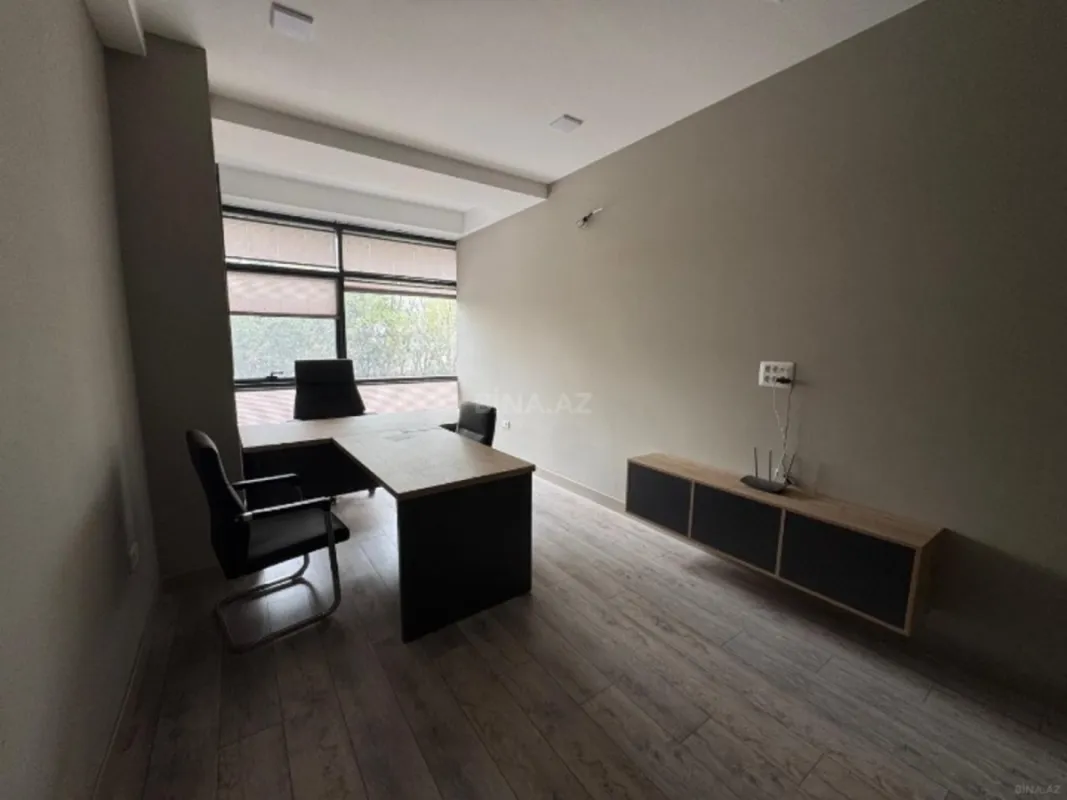 Kirayə verilir 3 otaqlı ofis 90 m²