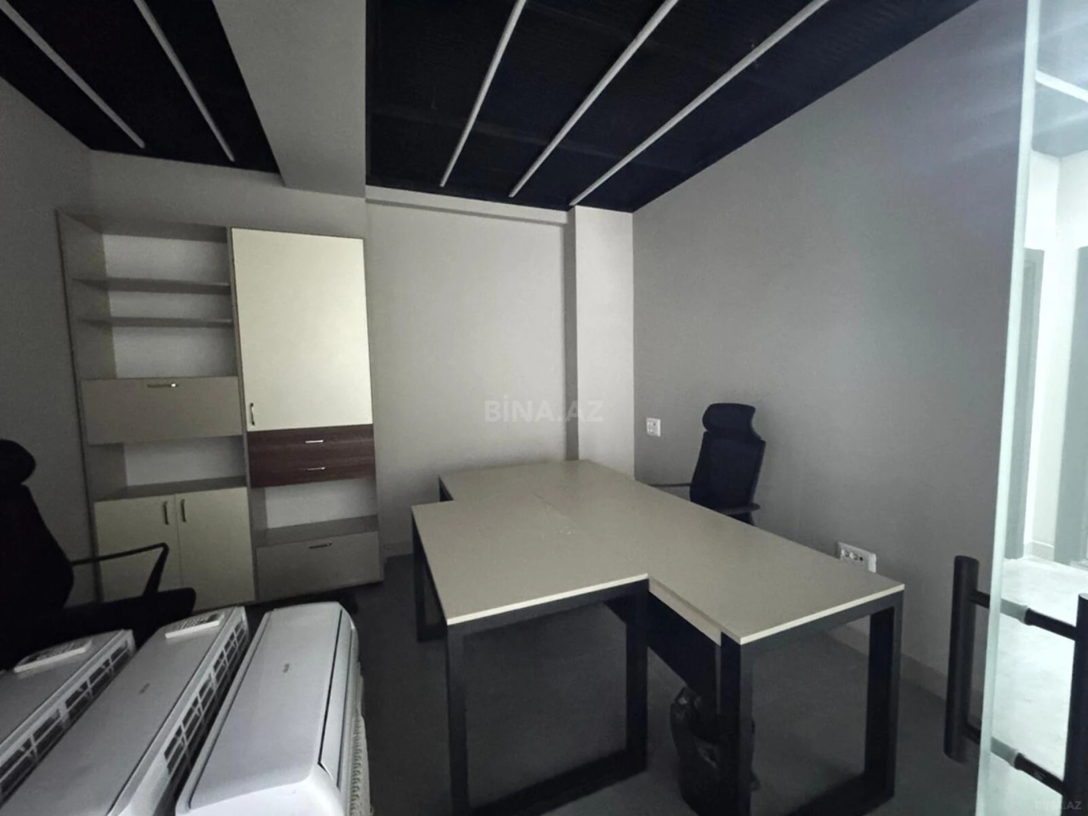 Kirayə verilir 3 otaqlı ofis 90 m²