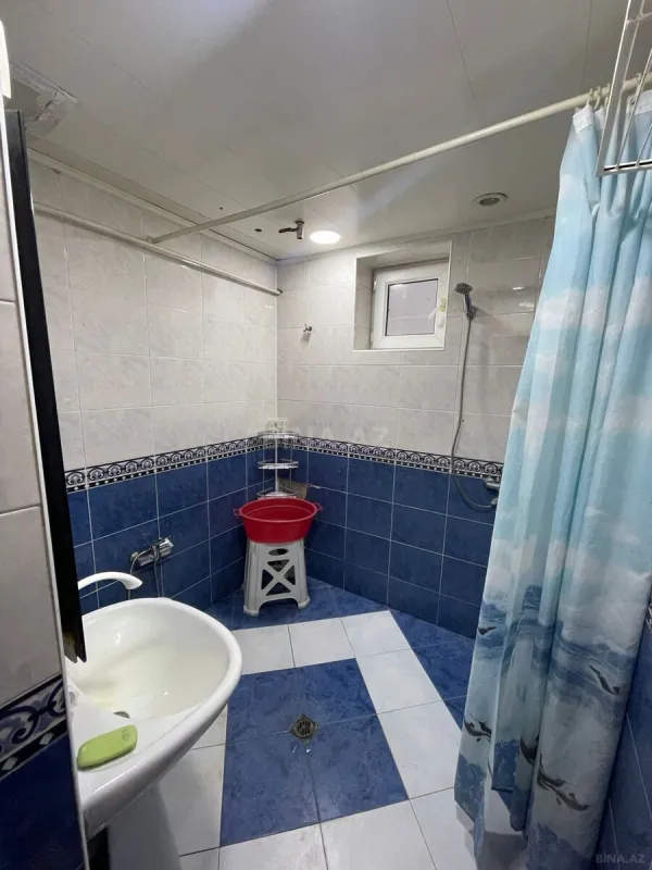 Kirayə verilir 5 otaqlı həyət evi 200 m²