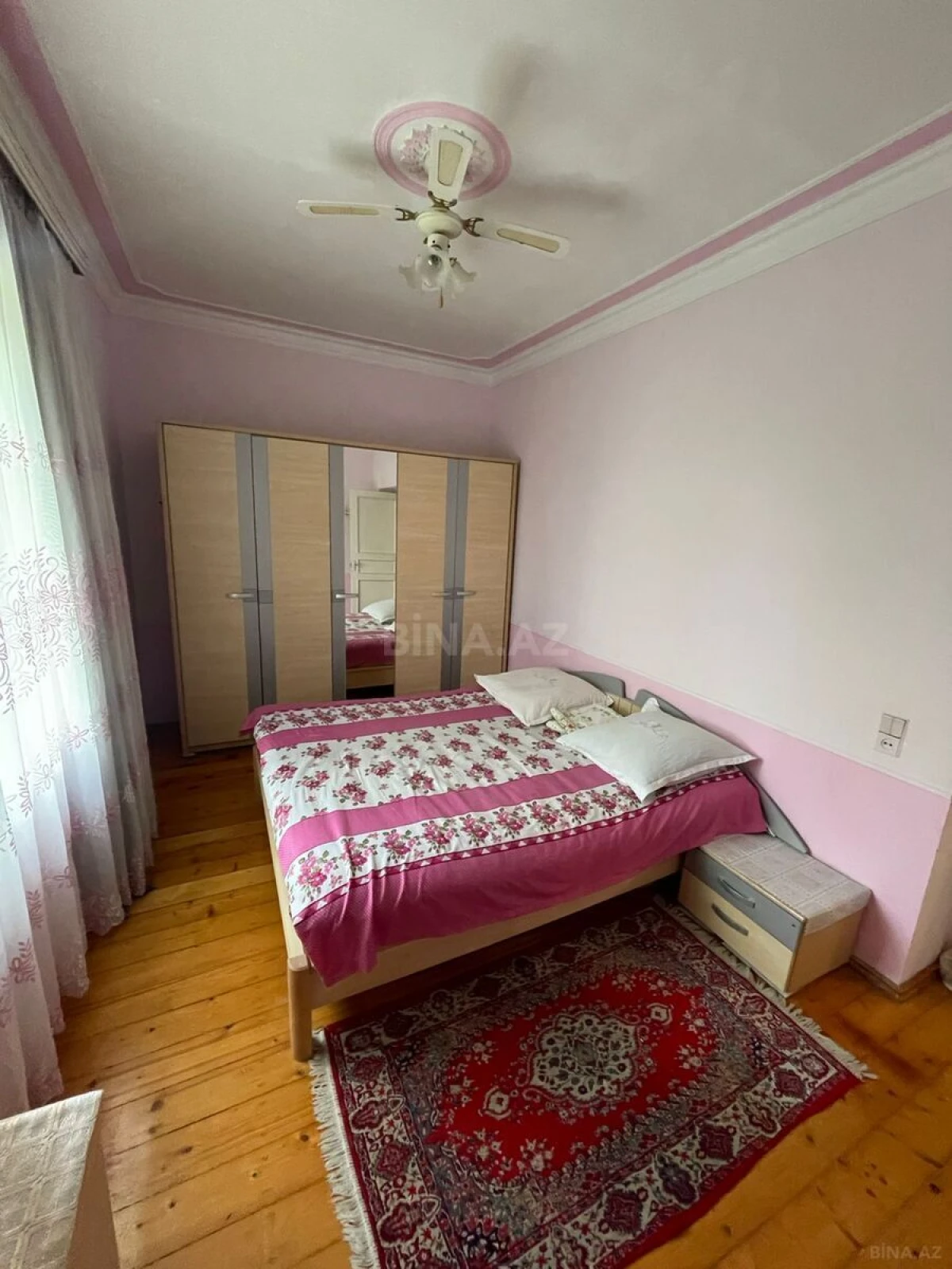Kirayə verilir 5 otaqlı həyət evi 200 m²