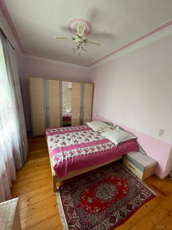 Kirayə verilir 5 otaqlı həyət evi 200 m²
