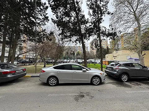 Kirayə verilir 2 otaqlı mənzil 40 m²