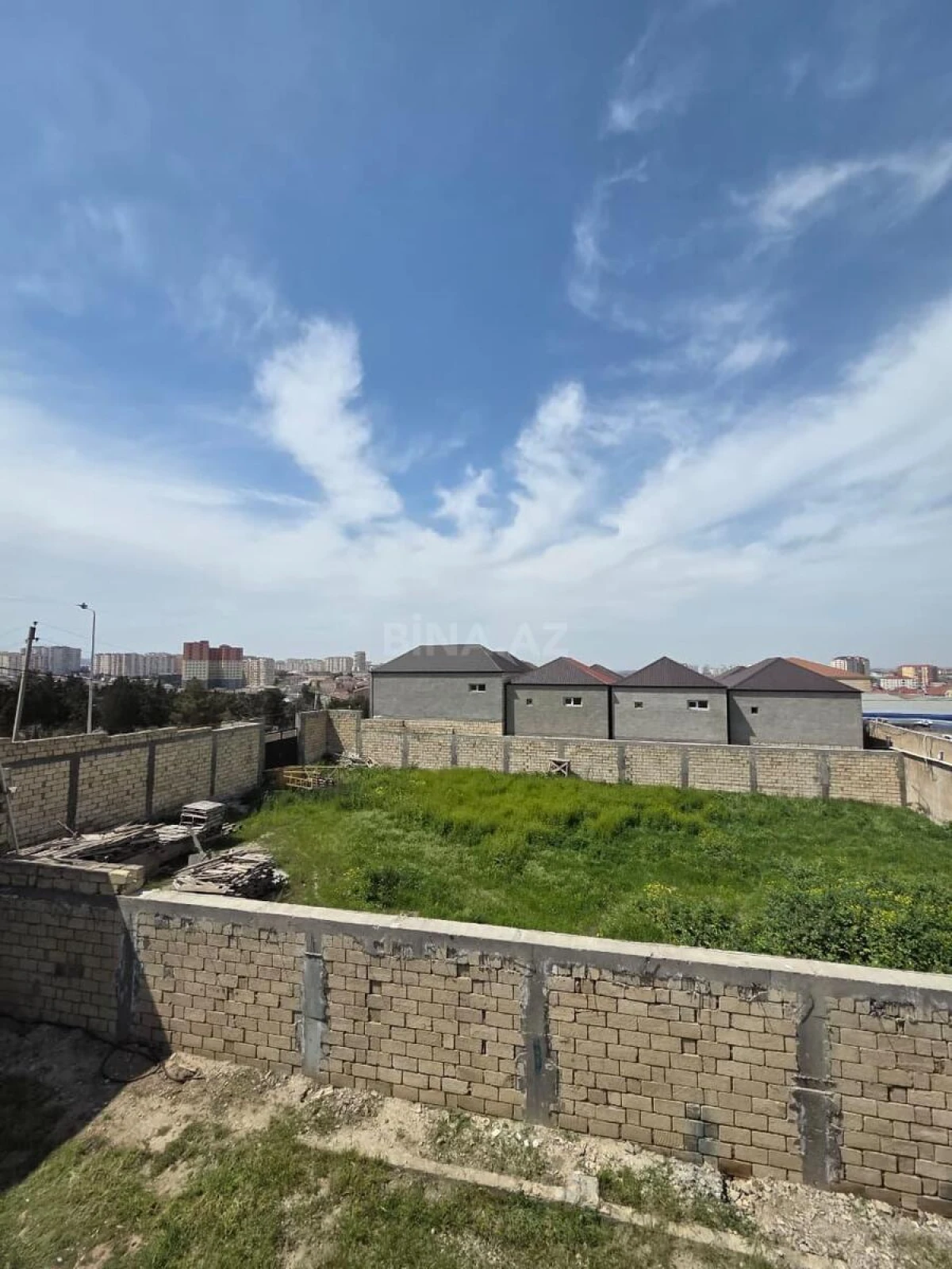 Satılır torpaq sahəsi 8 m²