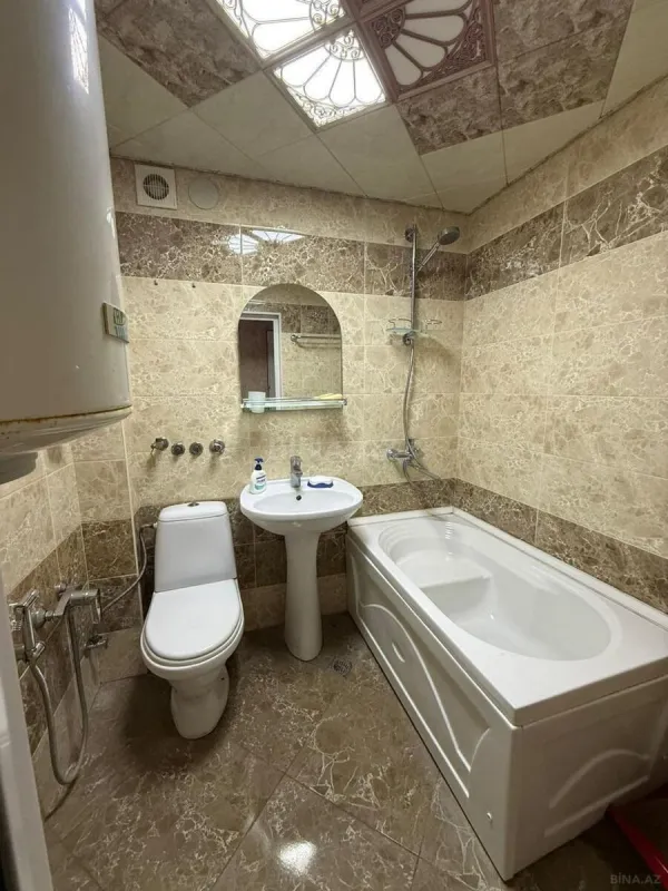 Kirayə verilir 2 otaqlı mənzil 50 m²