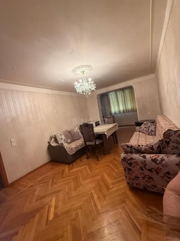 Kirayə verilir 2 otaqlı mənzil 50 m²