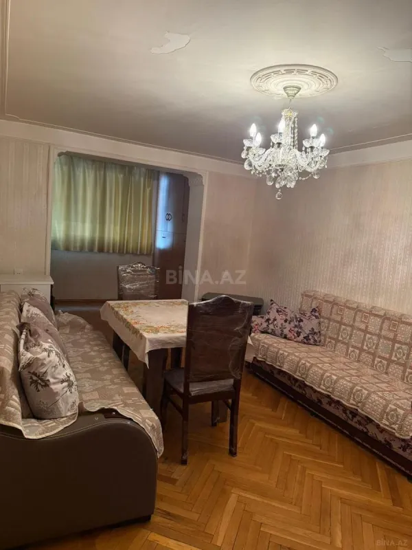 Kirayə verilir 2 otaqlı mənzil 50 m²