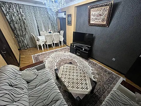 Satılır 3 otaqlı mənzil 100 m² — Bakı, Əhmədli 3 otaq 100.00 m²