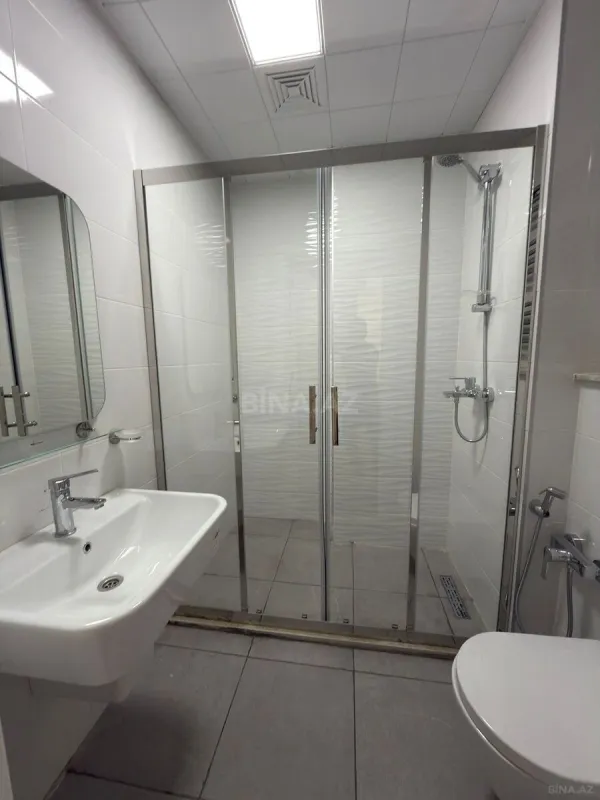 Kirayə verilir 2 otaqlı mənzil 58 m²