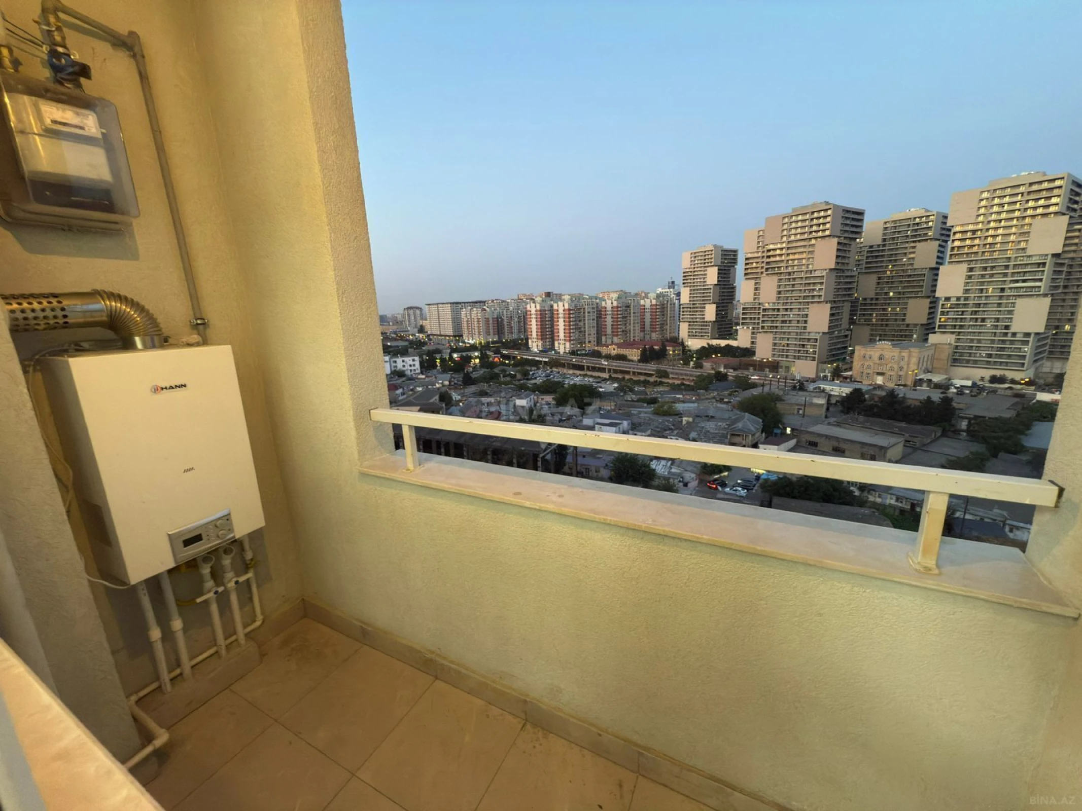 Kirayə verilir 2 otaqlı mənzil 58 m²