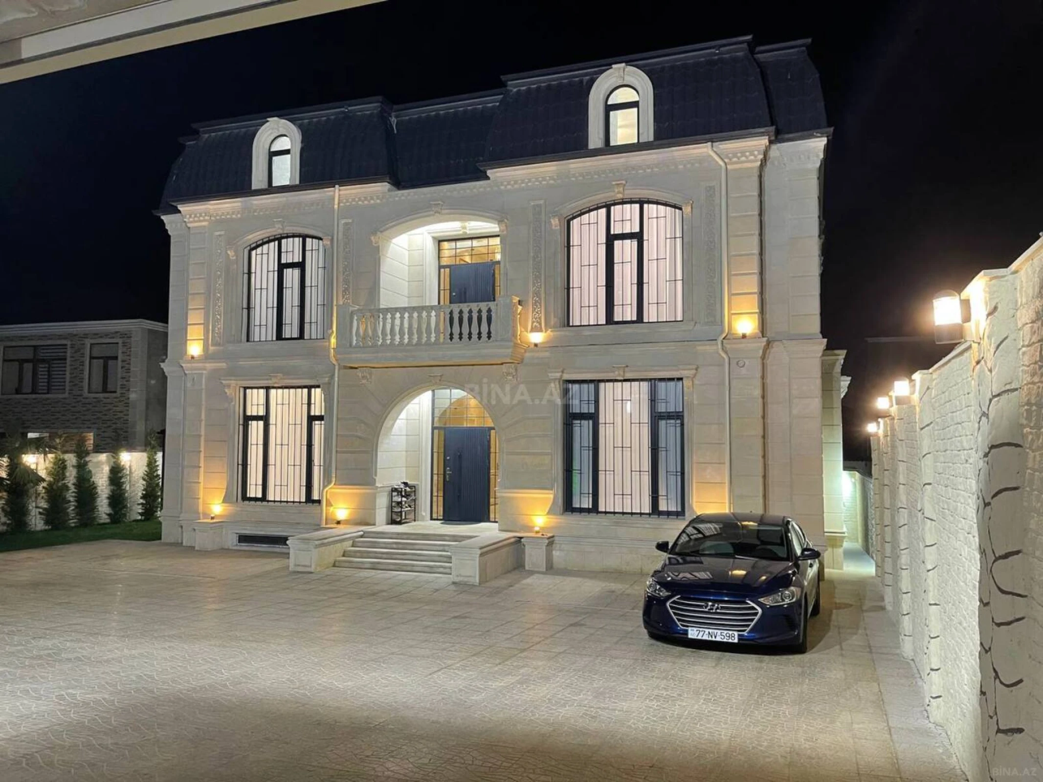 Satılır 6 otaqlı həyət evi 430 m²