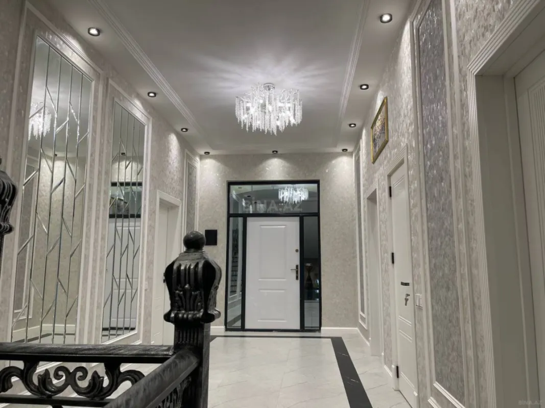 Satılır 6 otaqlı həyət evi 430 m²