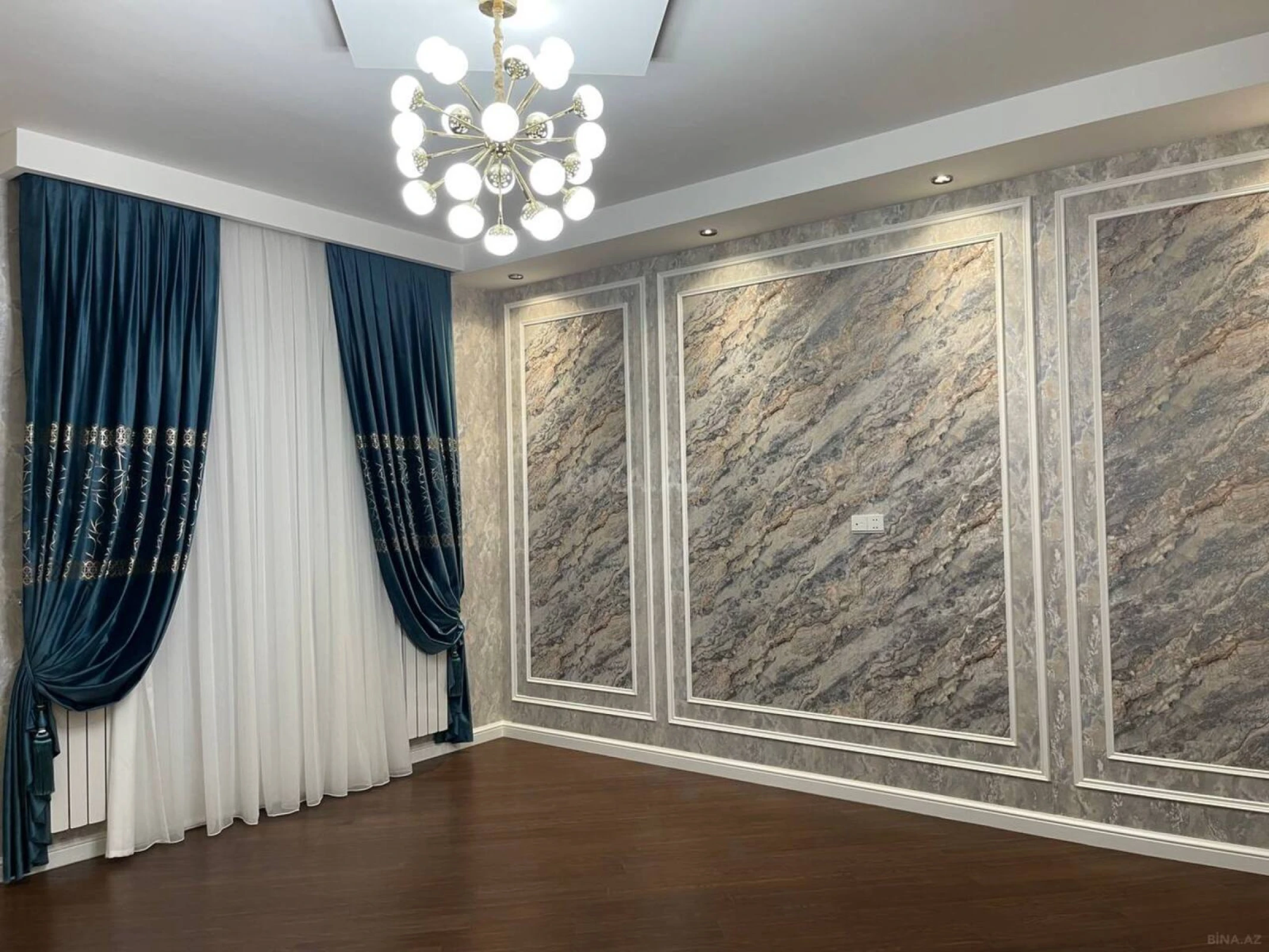 Satılır 6 otaqlı həyət evi 430 m²