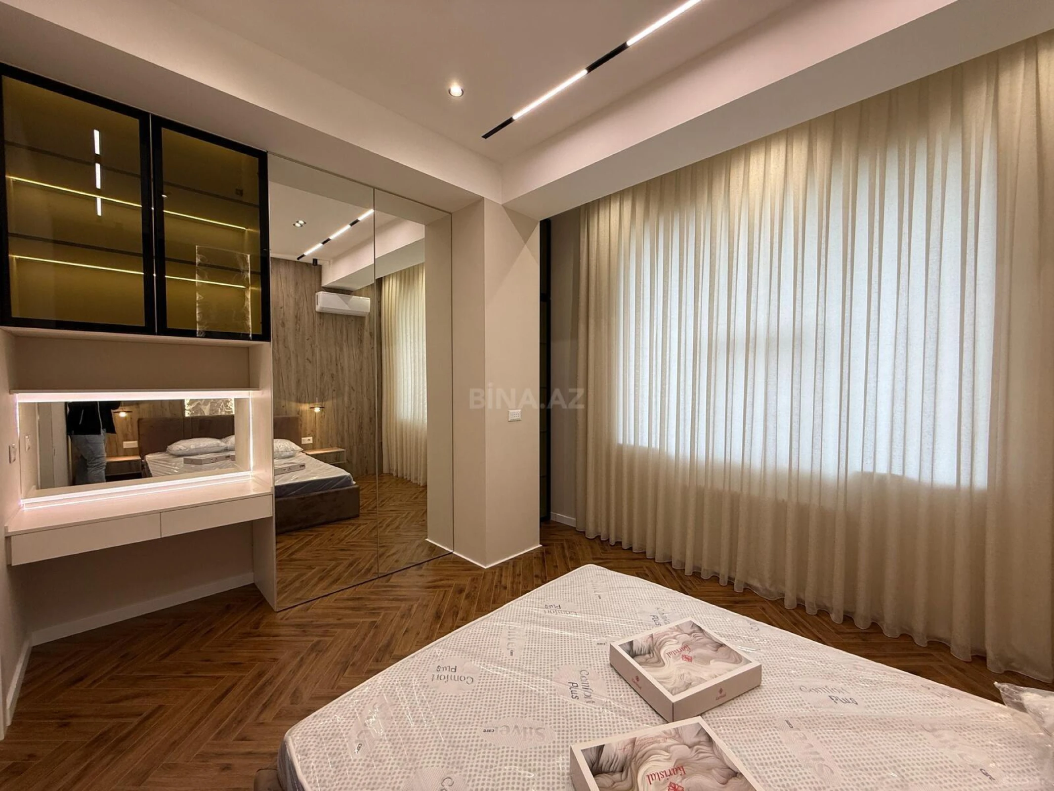 Kirayə verilir 2 otaqlı mənzil 80 m²