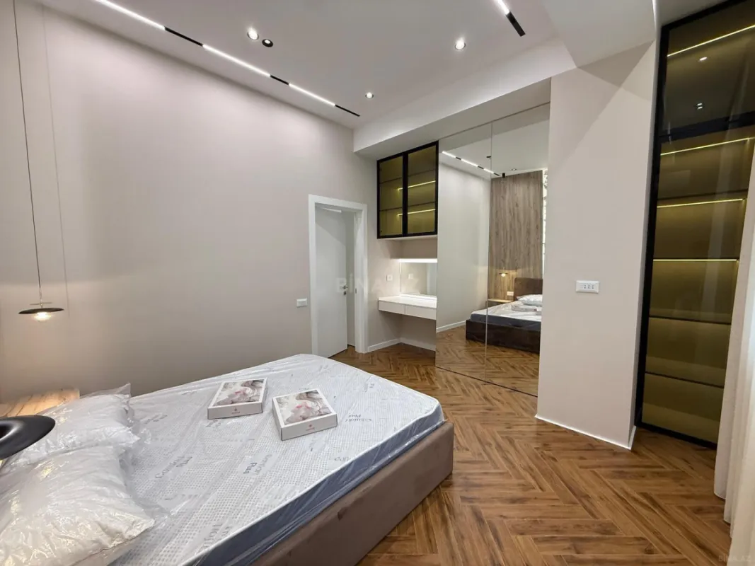 Kirayə verilir 2 otaqlı mənzil 80 m²