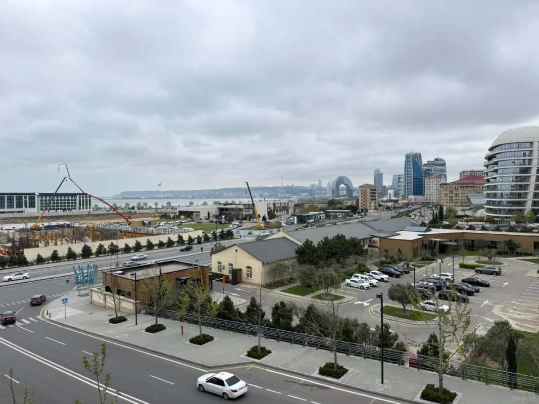 Kirayə verilir 2 otaqlı mənzil 80 m²