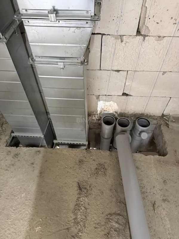 Satılır 1 otaqlı mənzil 56.9 m²