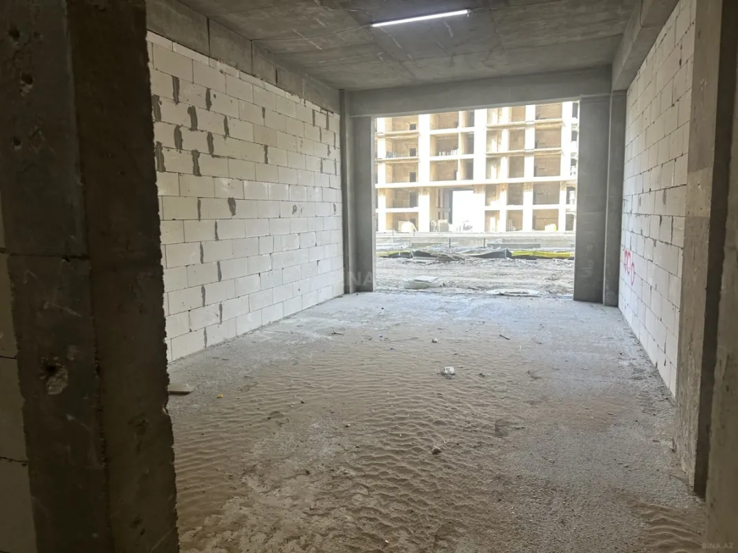 Satılır 1 otaqlı mənzil 56.9 m²