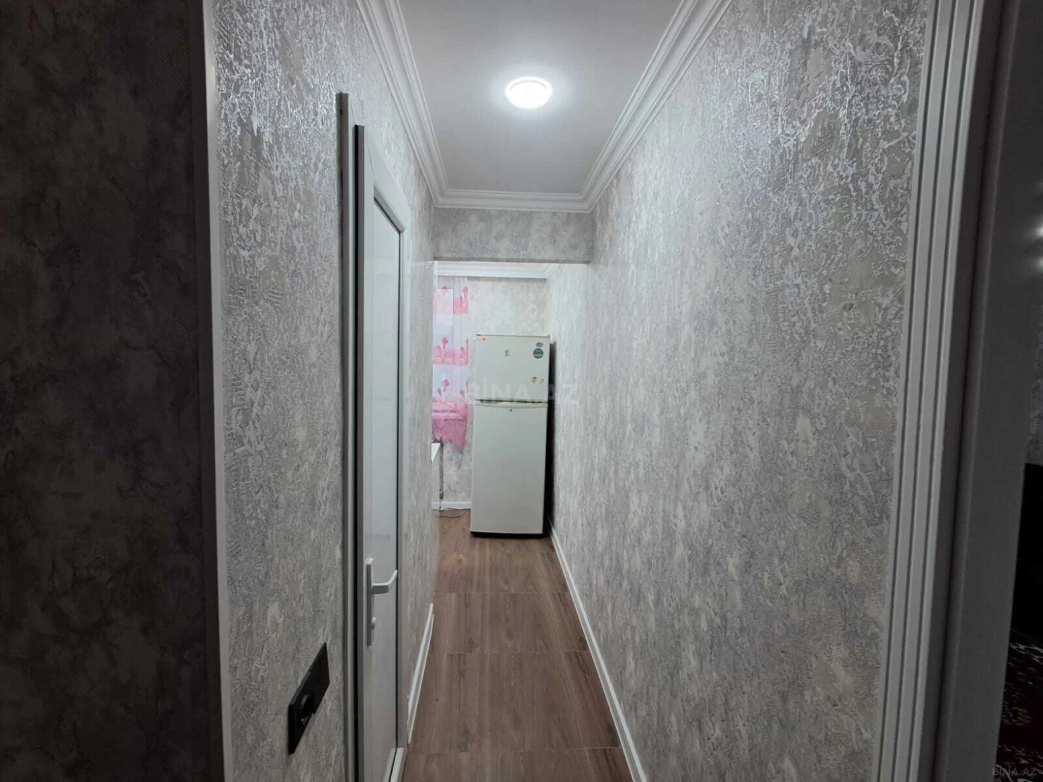 Kirayə verilir 2 otaqlı mənzil 50 m²